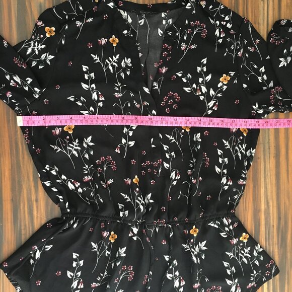 [Dynamite] Black Floral Long Sleeve Peplum Blouse | M | Good - Picture 5 of 14